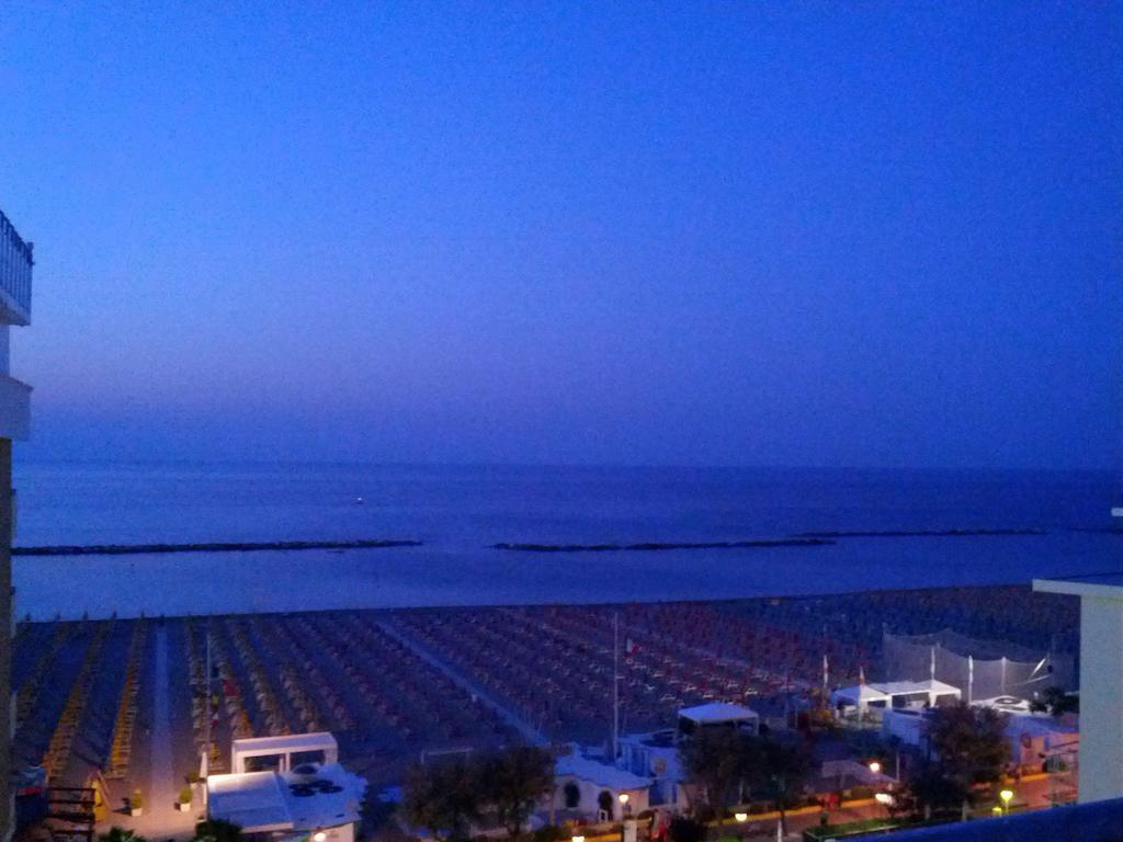 Beach Residence Gabicce Mare Pokoj fotografie