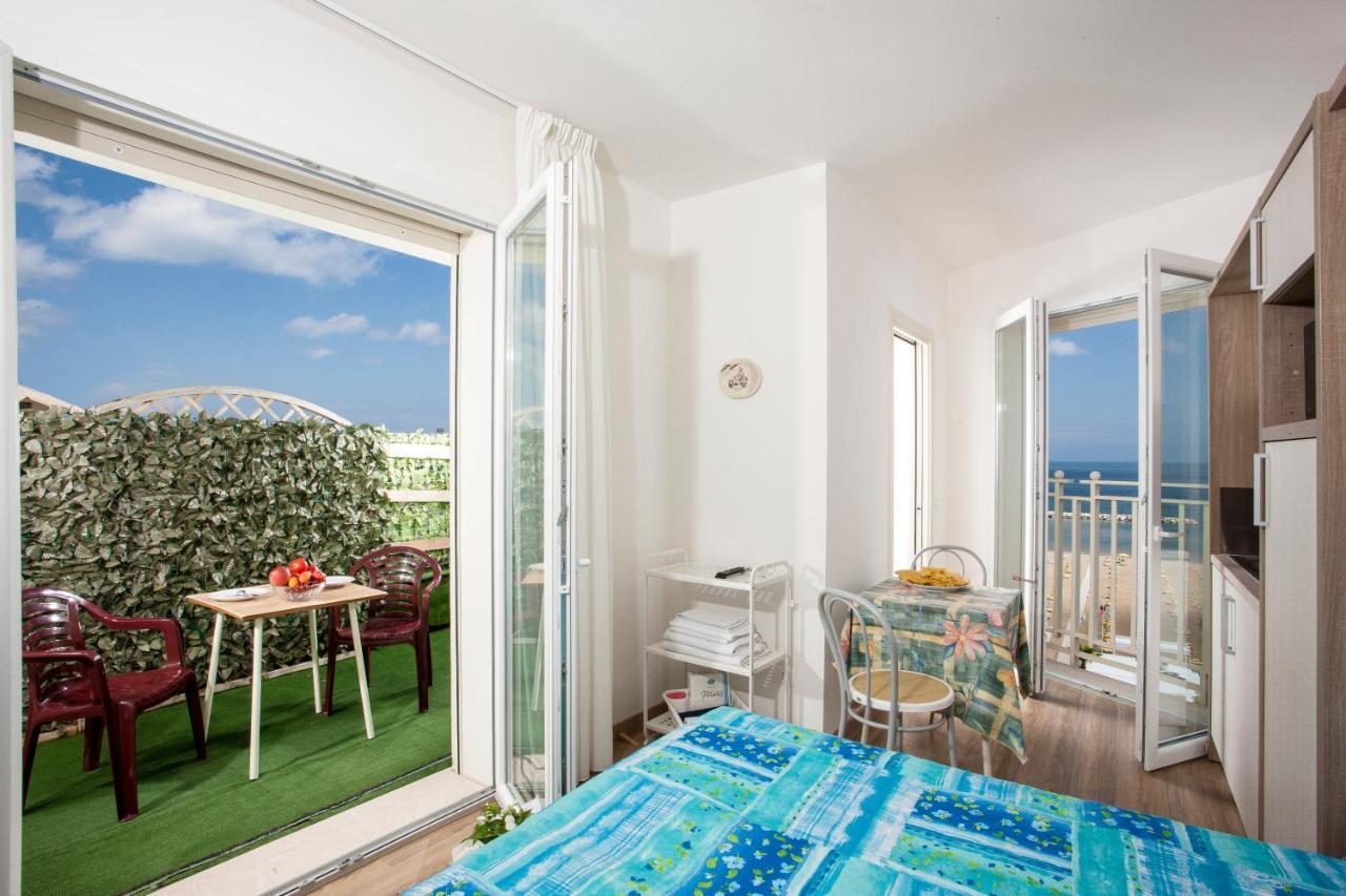 Beach Residence Gabicce Mare Exteriér fotografie